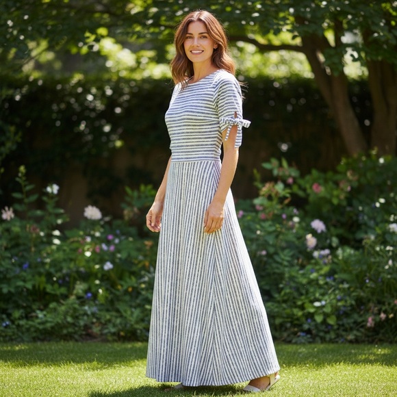 Emma & Michele Dresses & Skirts - Flattering Striped Fit and Flare Stretch Maxi